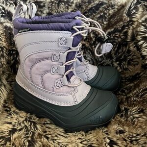 The North Face Apenglow Waterproof Lavender and Black Snow Boots